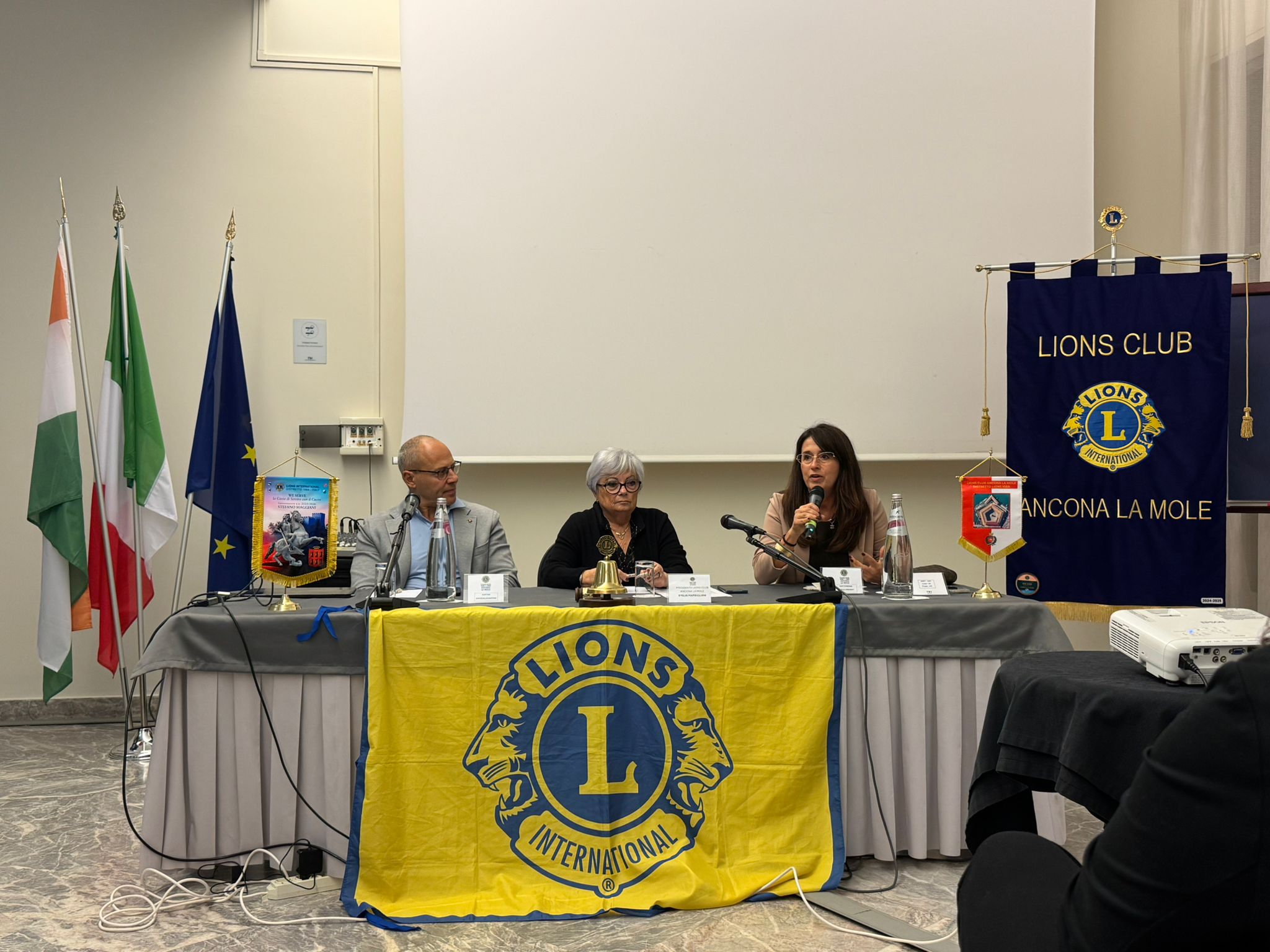 Conviviale: Il tempo di crescere, generazioni in cammino, tra fatiche e risorse